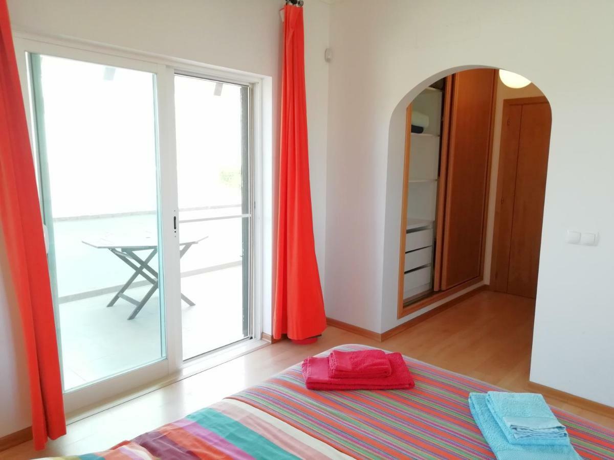 Casa Luminosa Hotel การาปาเตย์รา ภายนอก รูปภาพ